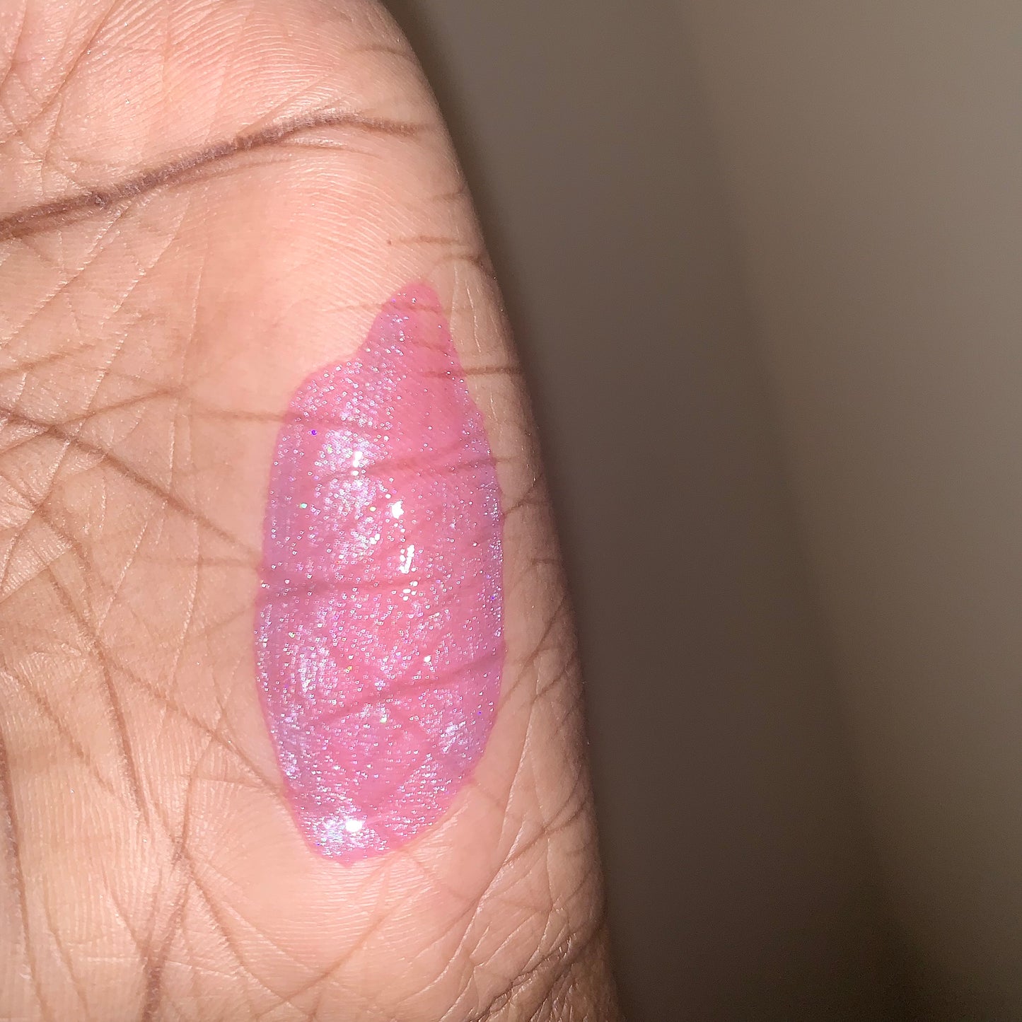 Mariposa Color Changing Lipgloss